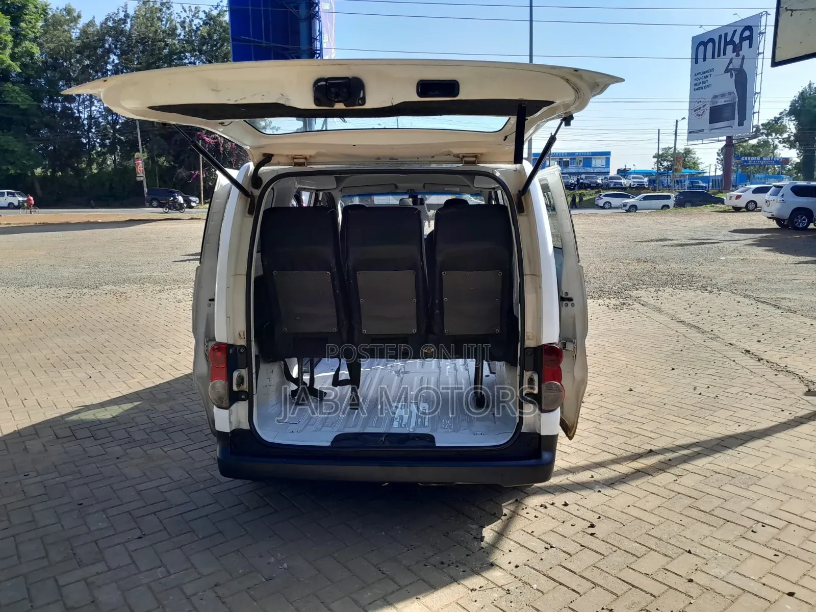 Nissan NV200 2013 White