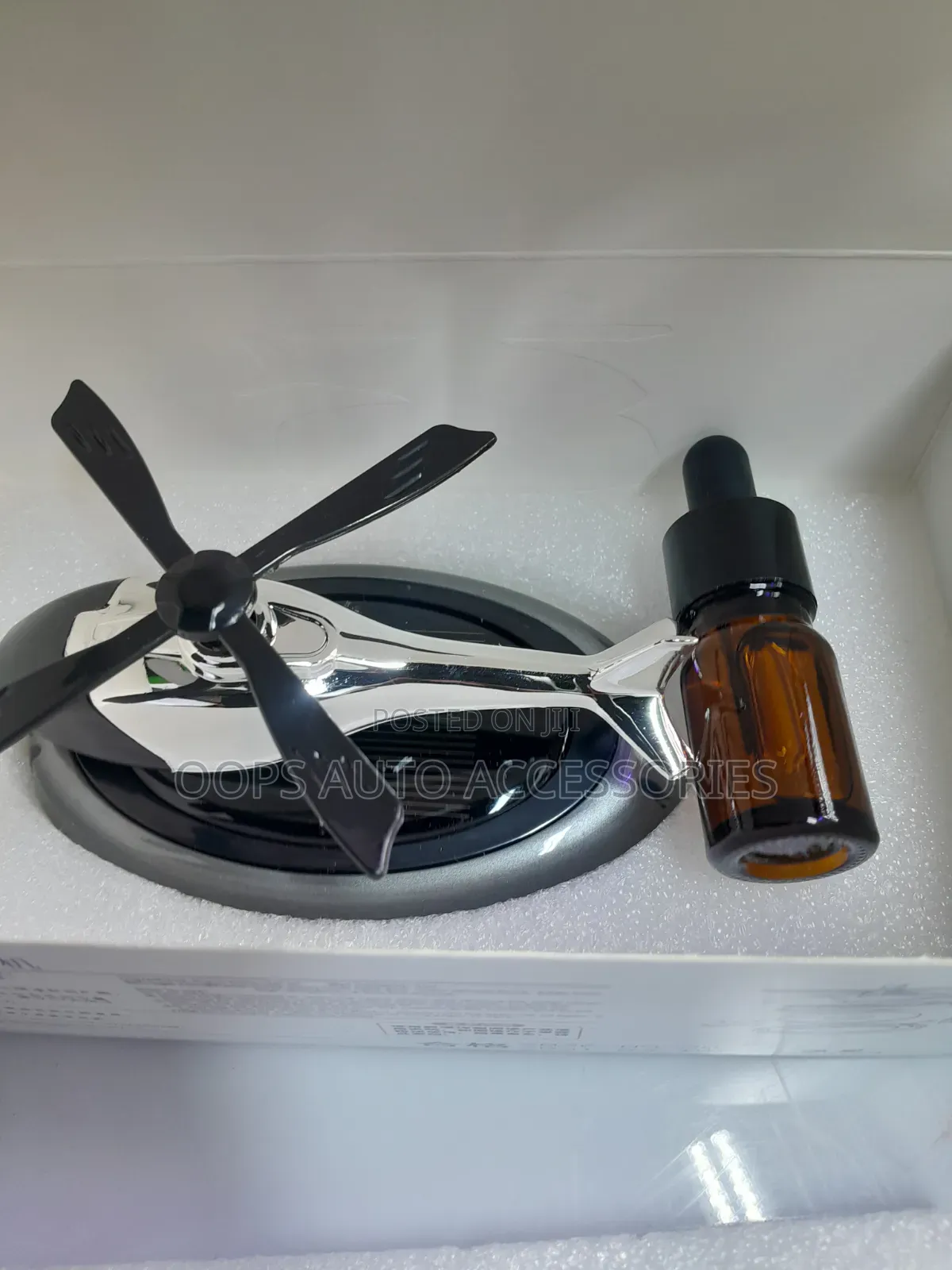 Car Air Freshener Helicopter Design 360° Rotating on Solar Heat