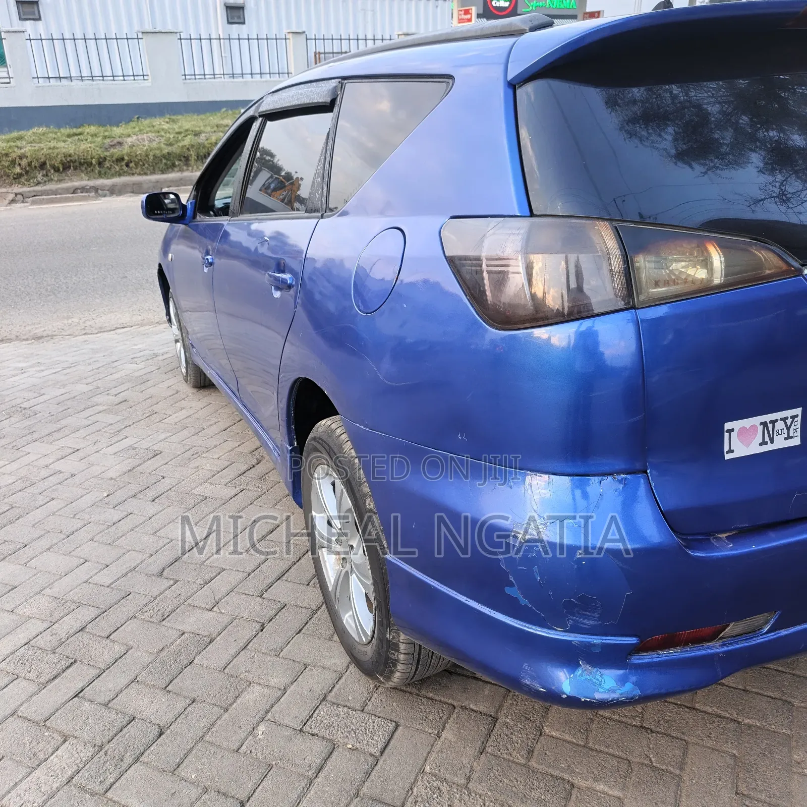 Toyota Caldina 2004 Blue