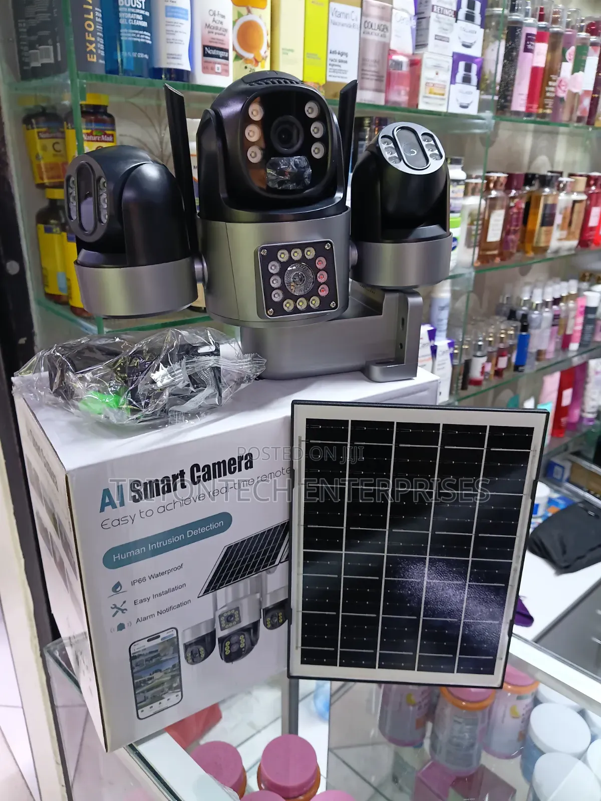 Watch 3 Angles at Once! 🚨 Ultimate AI Triple-Lens Solar Camera.43q