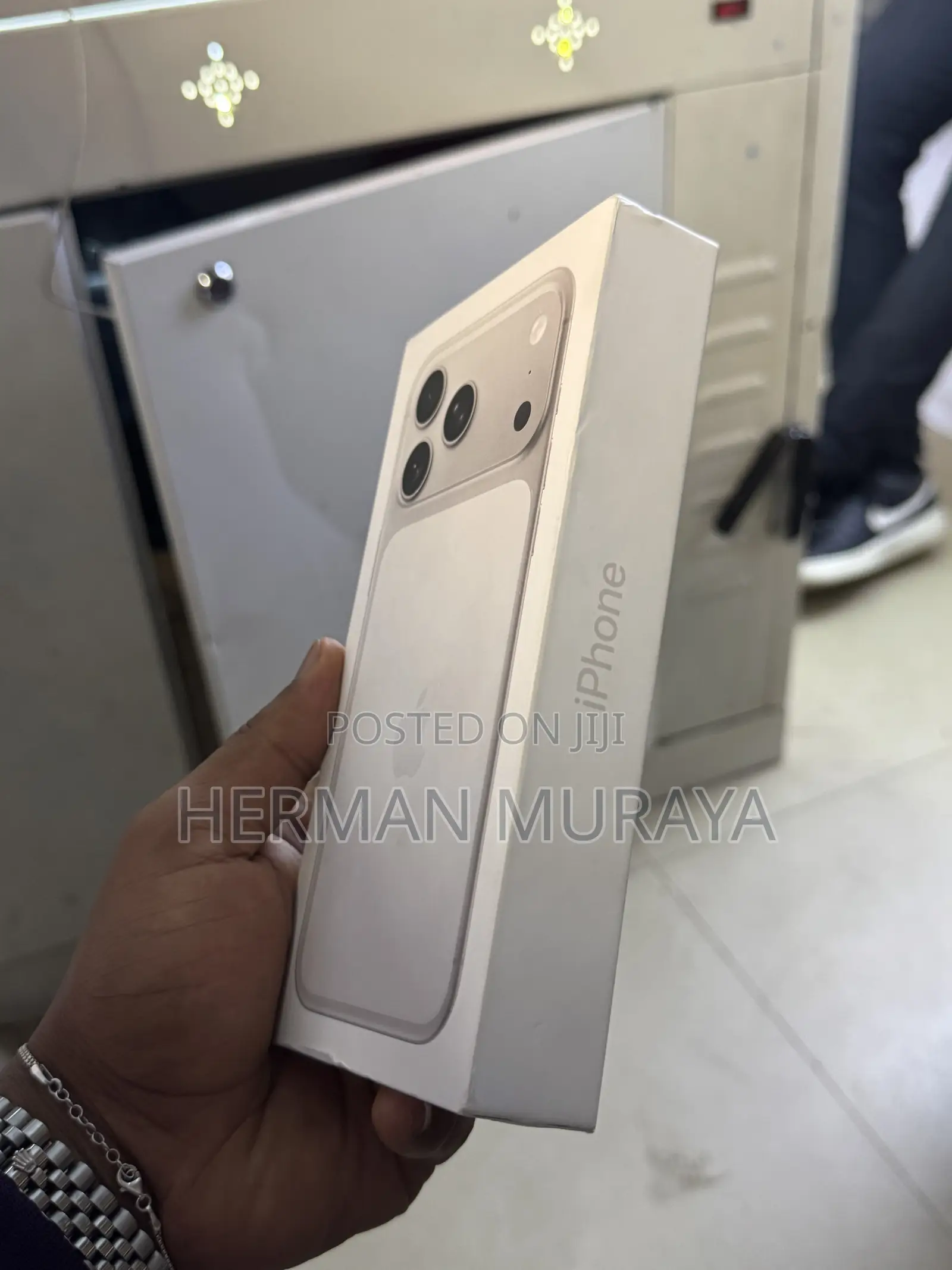 New Apple iPhone 17 Pro Max 256 GB Silver