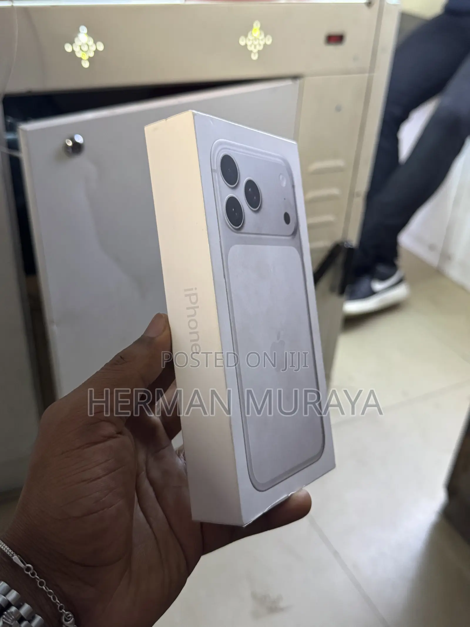 New Apple iPhone 17 Pro Max 256 GB Silver