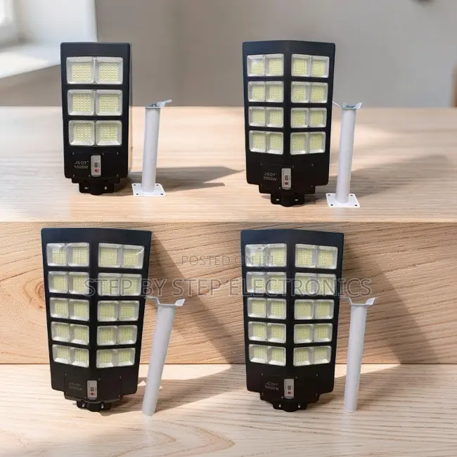 Low Prices Bright 1000W,2000W,3000W,5000W Watts Solar Street Lights
