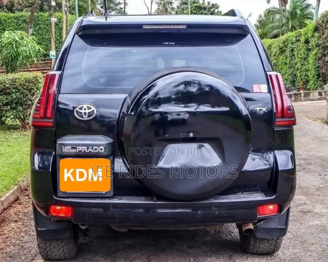 Toyota Land Cruiser Prado 2010