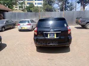Toyota Vanguard 2010 Black