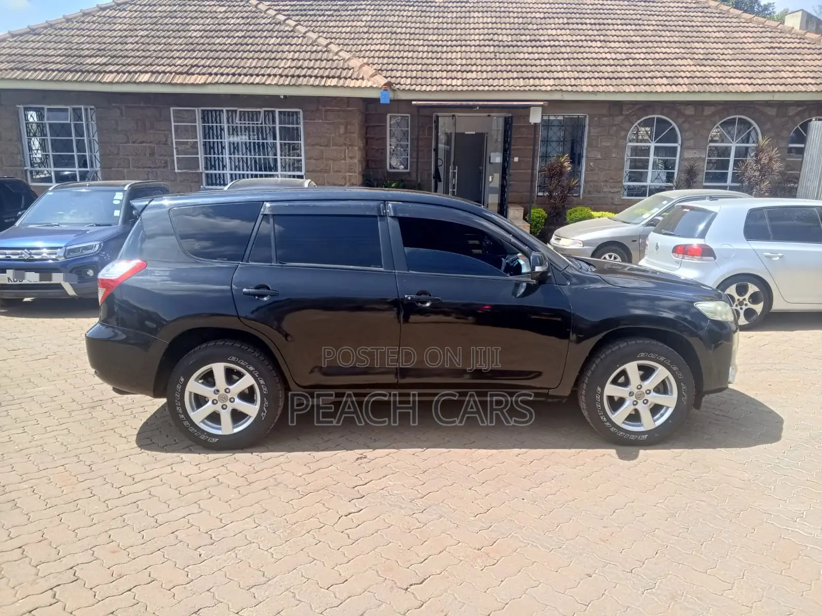 Toyota Vanguard 2010 Black