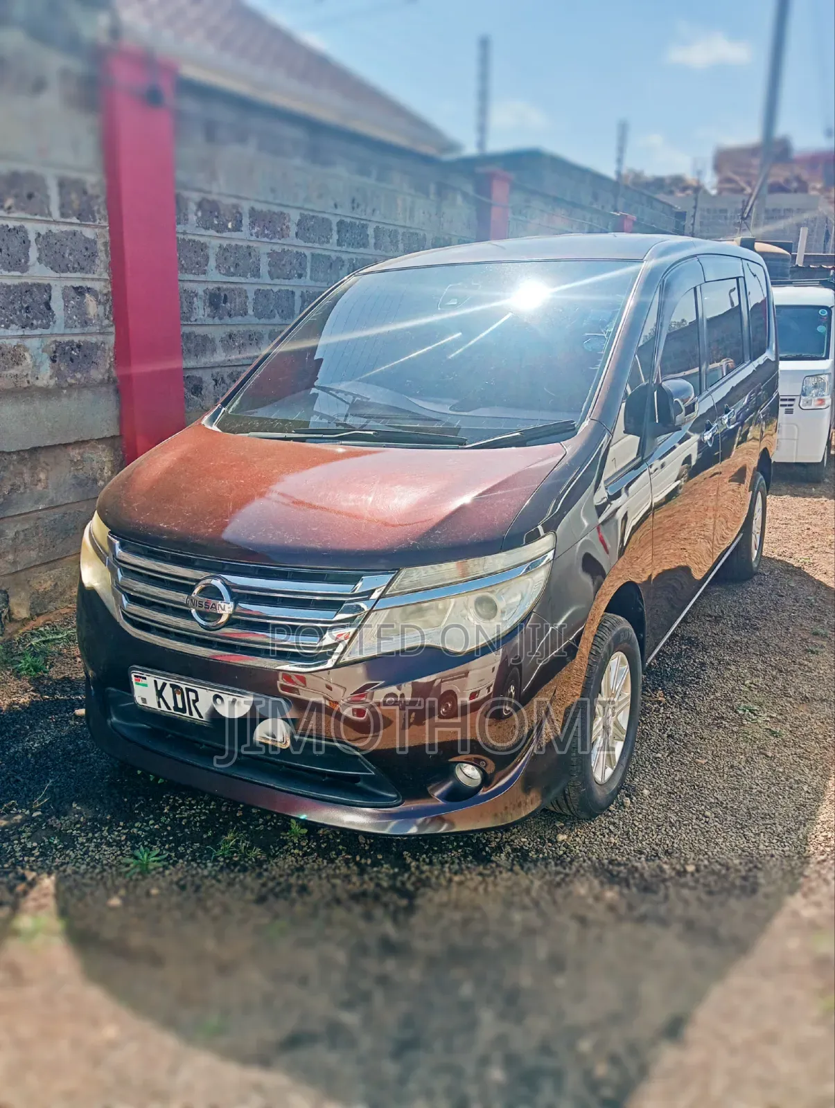 Nissan Serena 2016 Purple