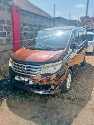 Nissan Serena 2016 Purple