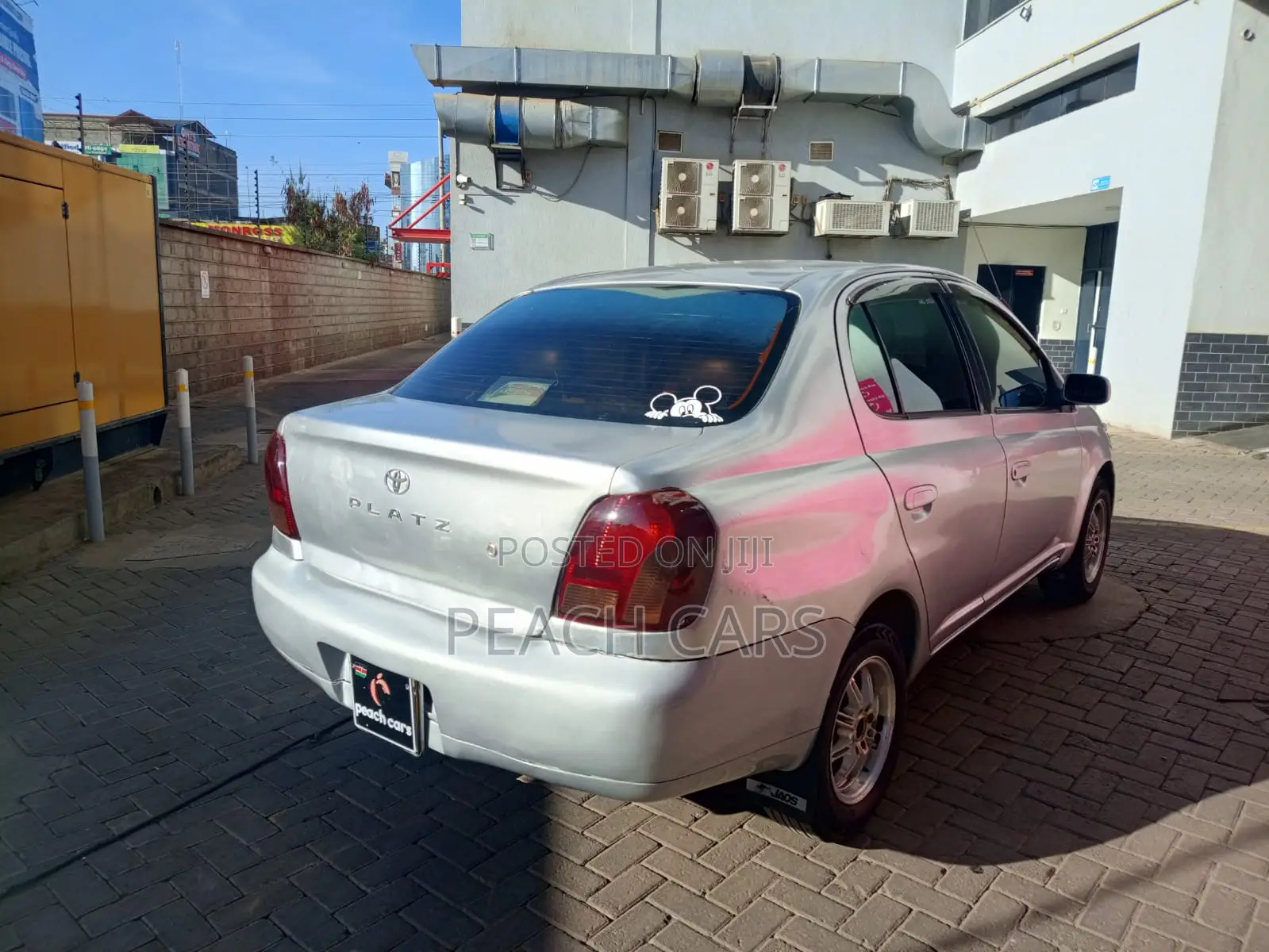 Toyota Platz 2002 Silver
