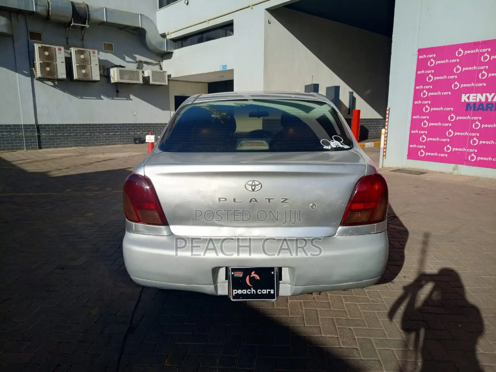 Toyota Platz 2002 Silver