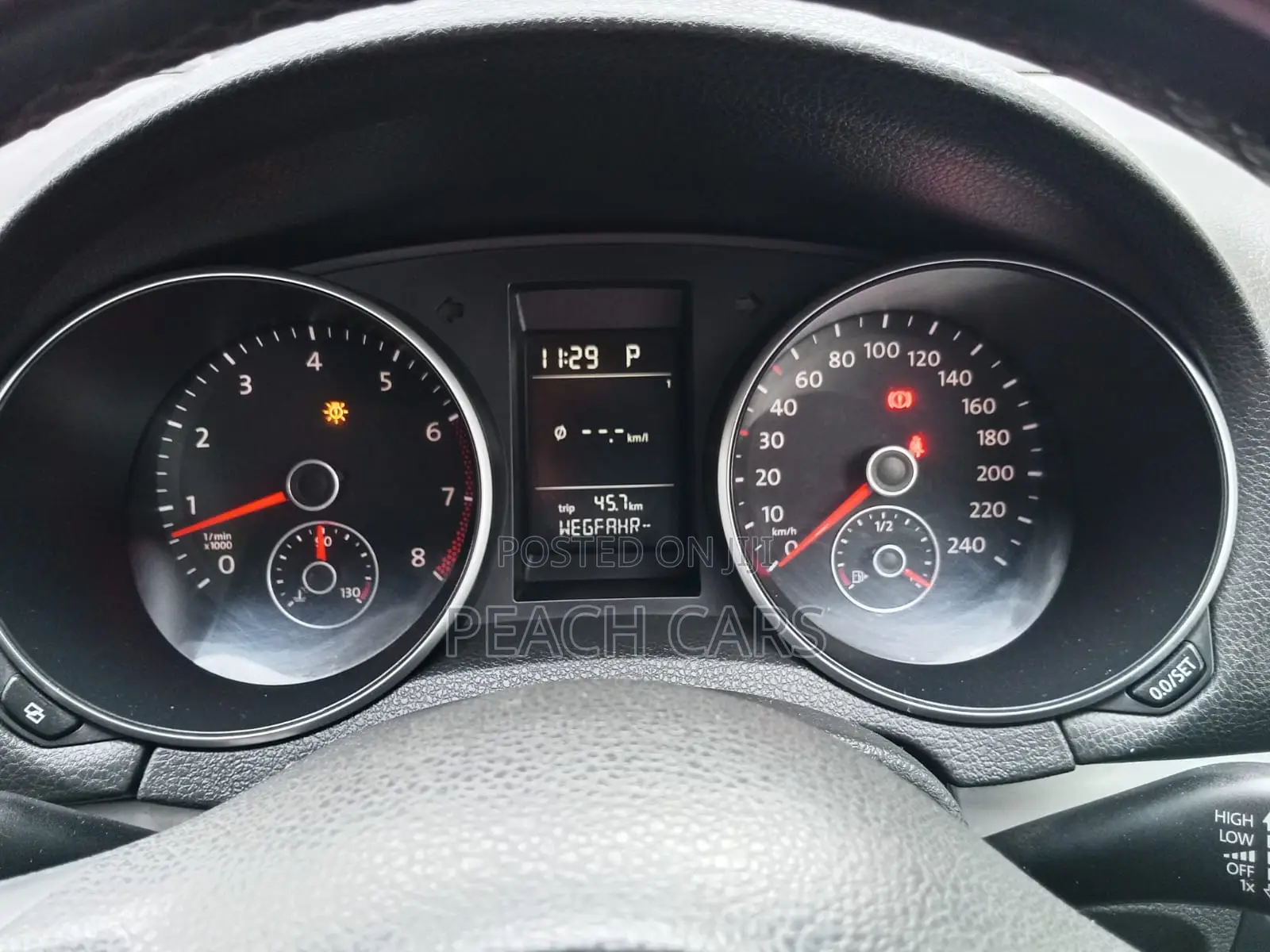 Volkswagen Golf 2011 White