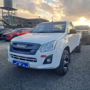 Isuzu D-MAX 2022 White