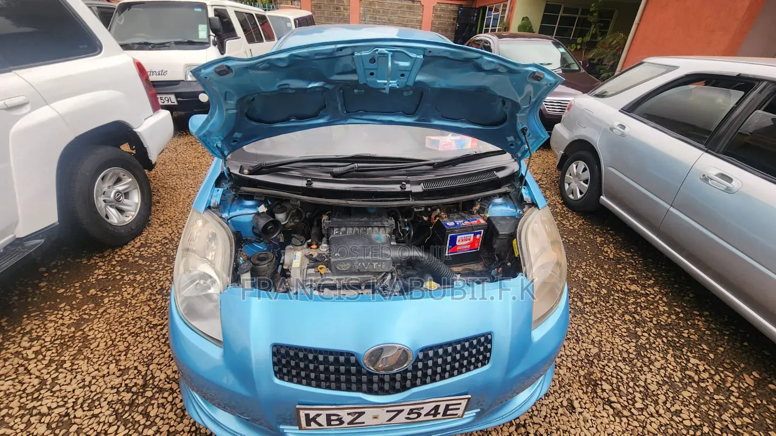 Toyota Vitz 2006 Blue