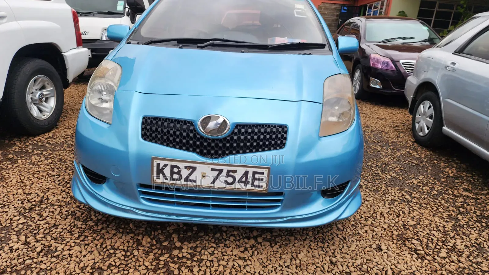 Toyota Vitz 2006 Blue
