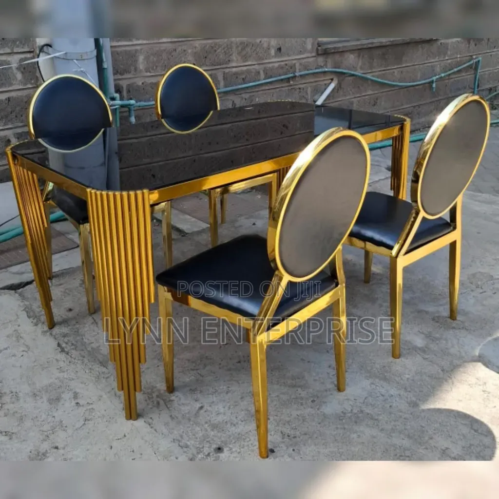 Modern Dinning Table;
Table  Top Glass ...