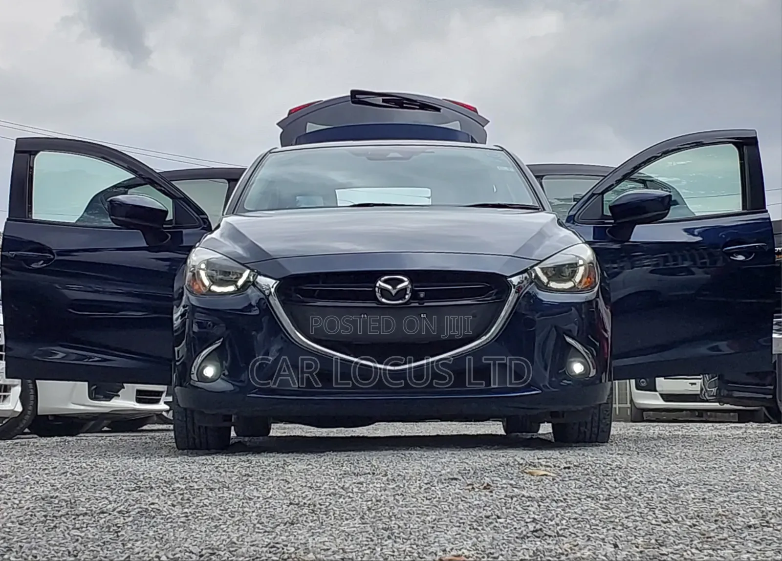 Mazda Demio 2019 Blue