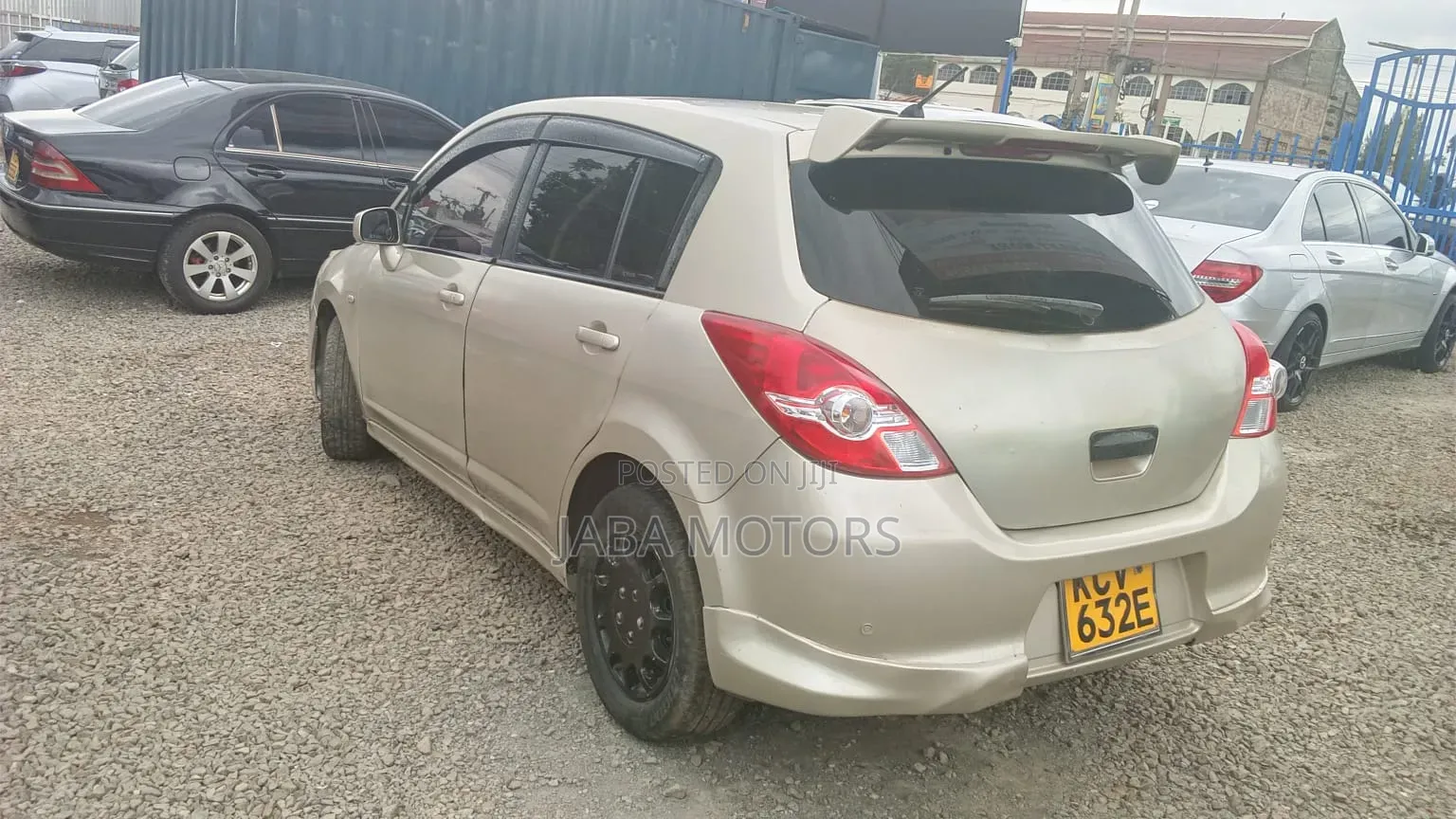 Nissan Tiida 2012 Gray