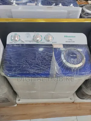 Hisense Twin Tub 7.5 KG Top Load Washing Machine.