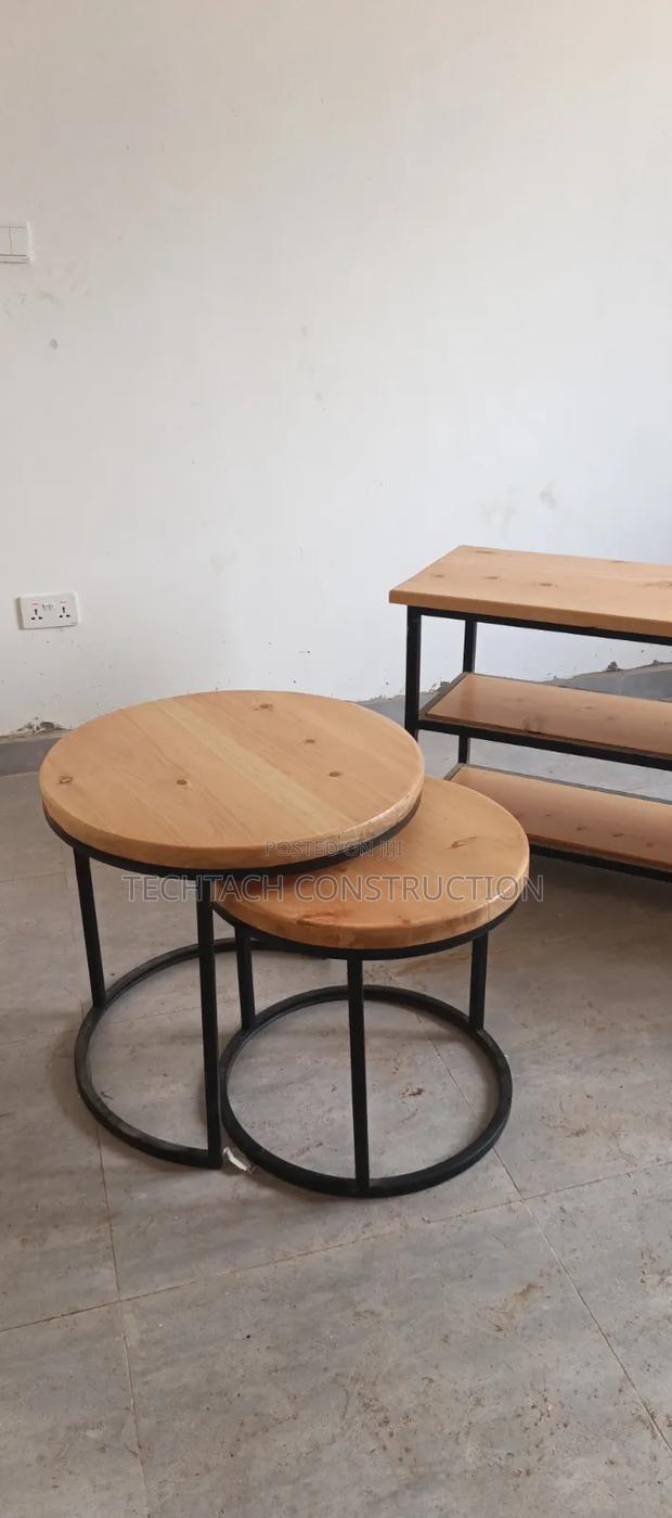 Round Table Set