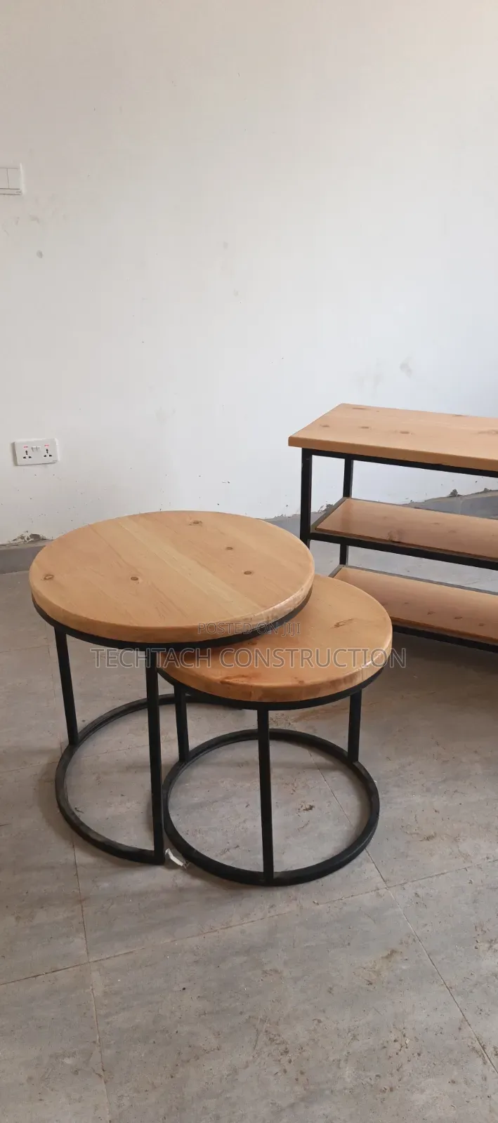 Round Table Set