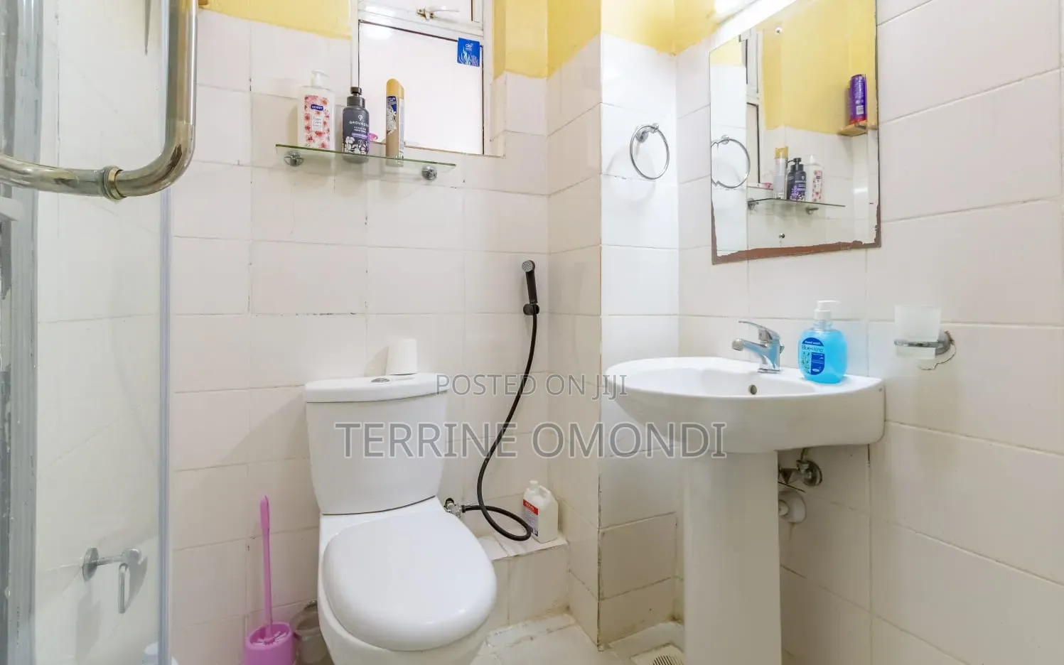 Aureum Residences