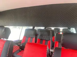 Nissan Caravan (Urvan) 2001 White