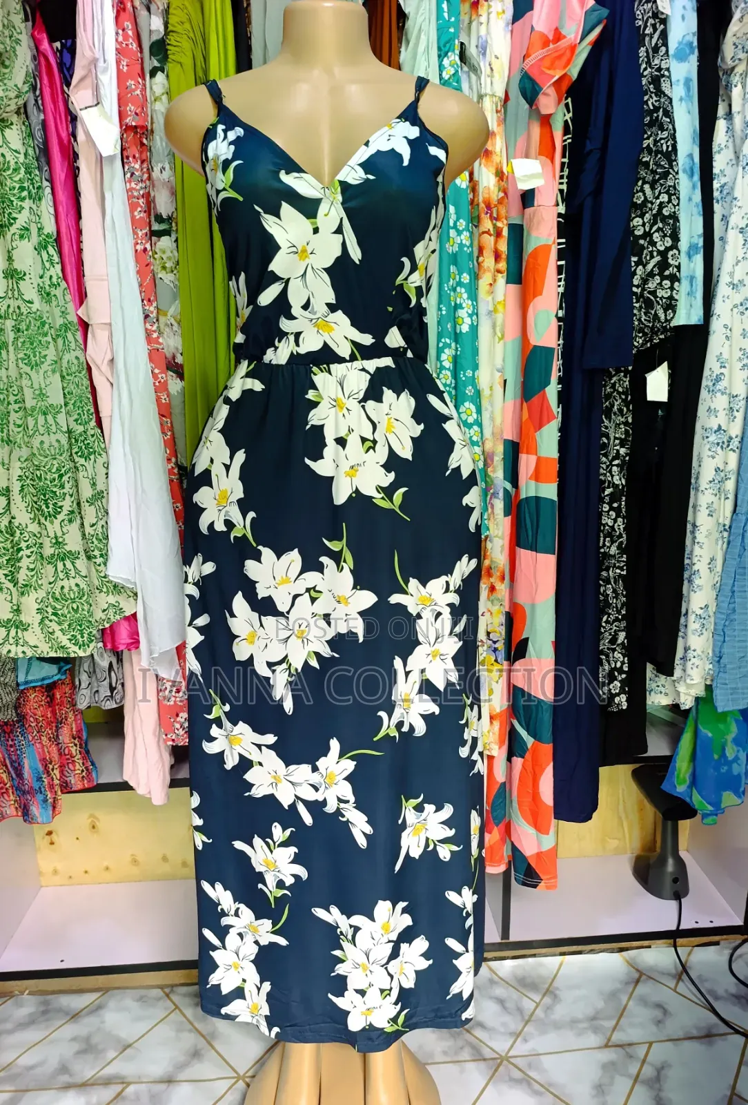Navy Blue and White Floral Print Spaghetti Strap Maxi Dress