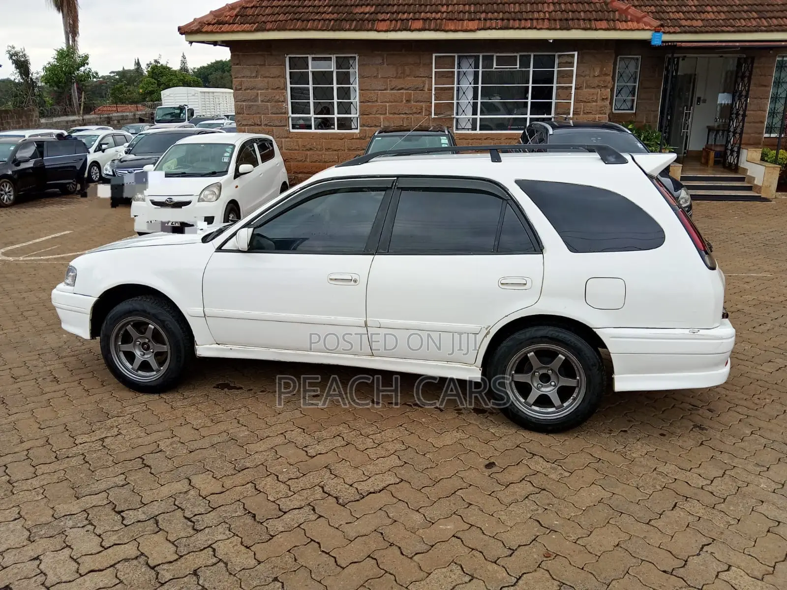 Toyota Carib 1998 White