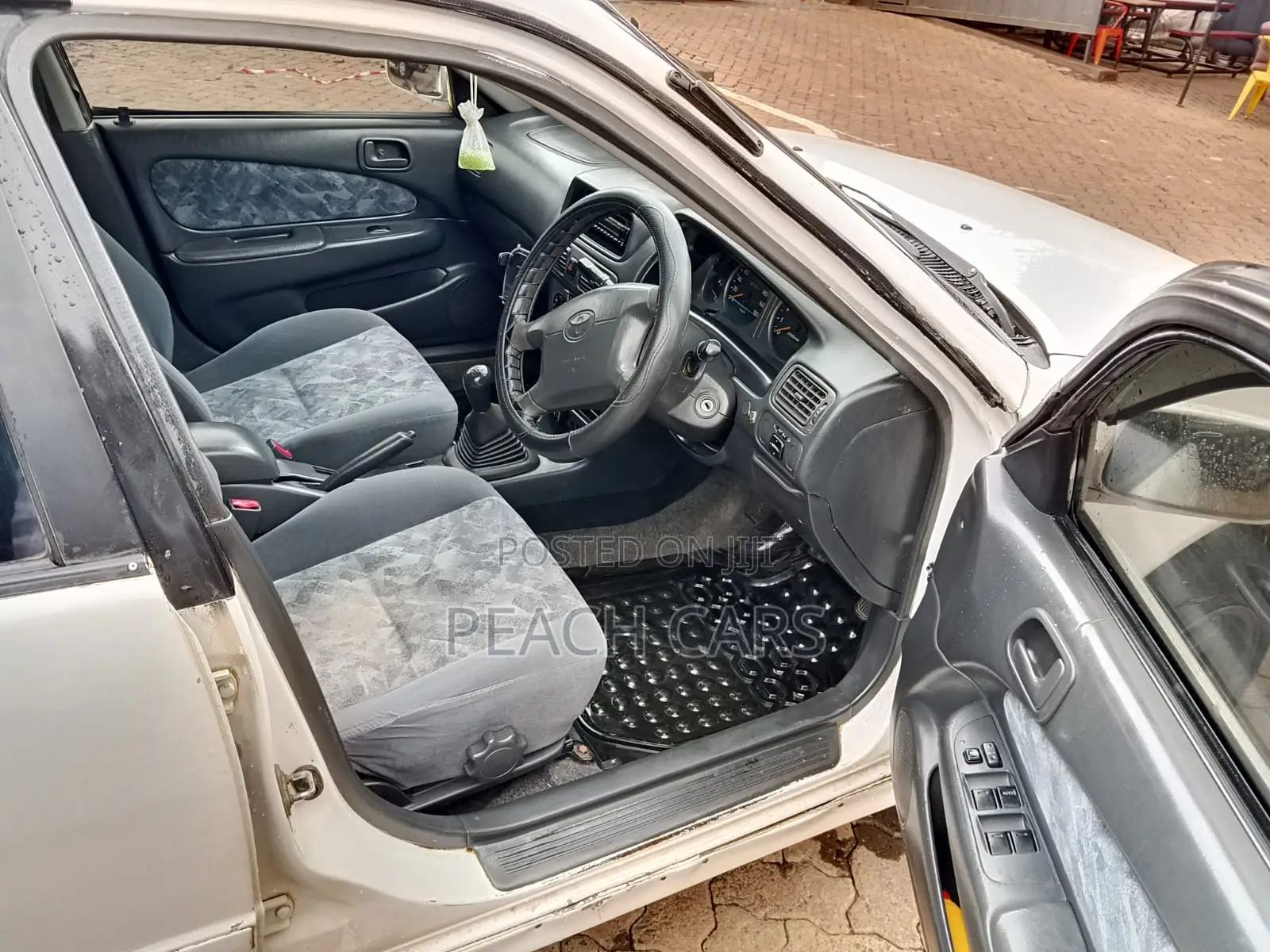 Toyota Carib 1998 White