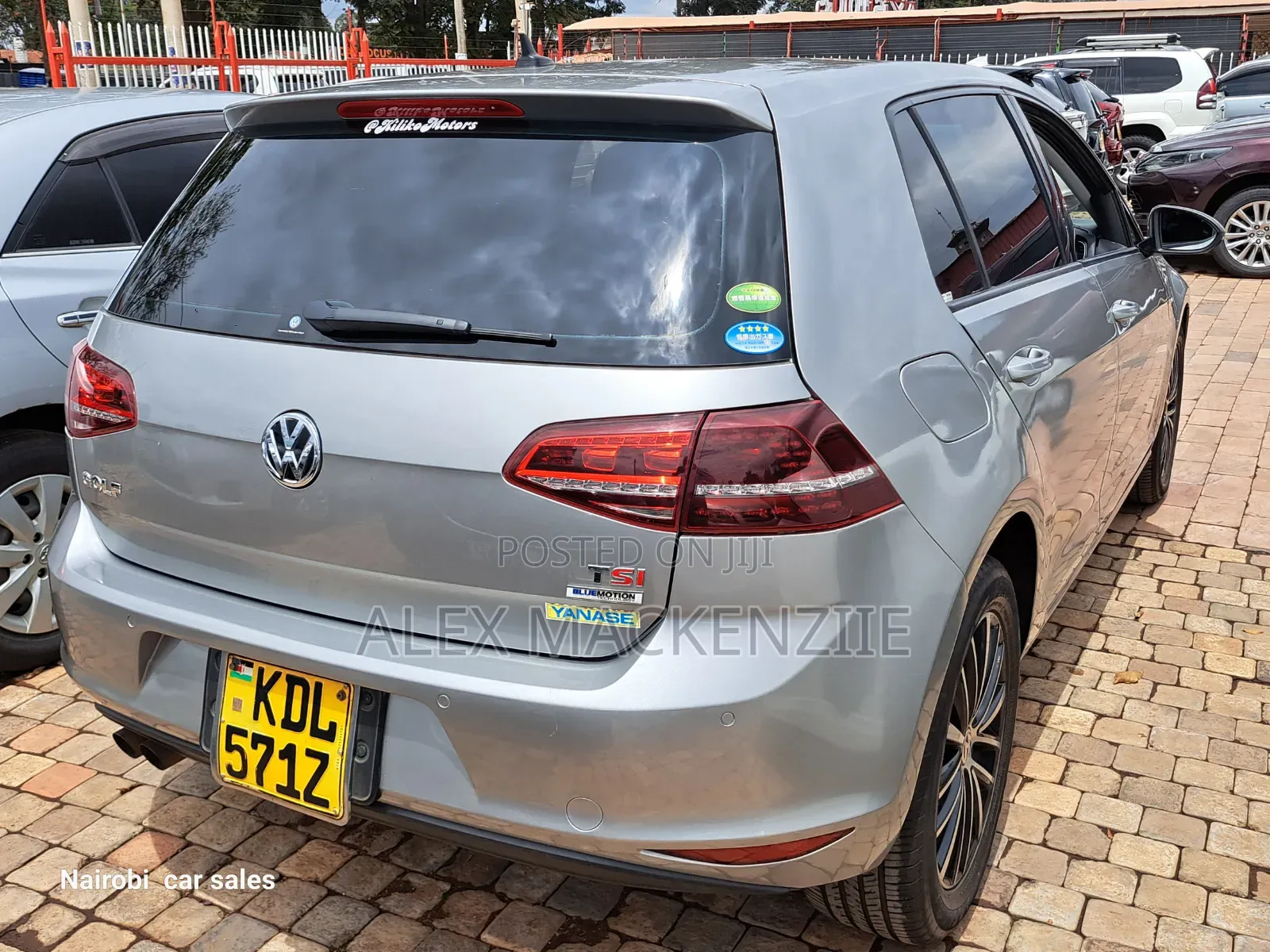 Volkswagen Golf 2015 Gold