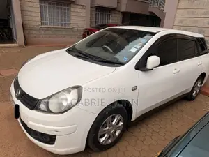 Nissan Advan 2011 White
