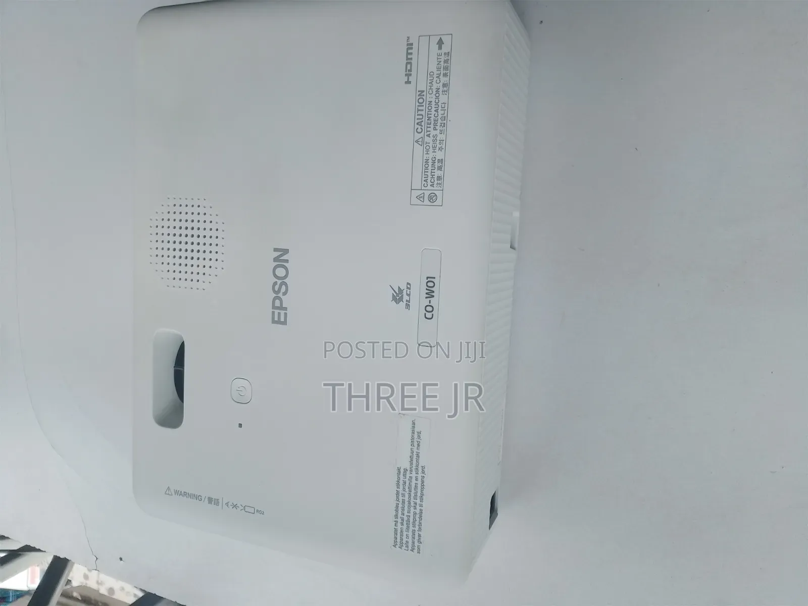 Portable Projector High, Clear  XGA Resolution Ex UK Type