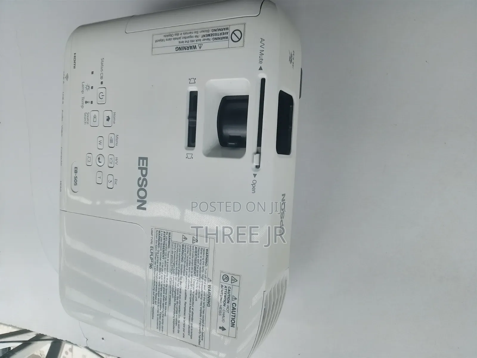 Well Designed Projector for Offices and Classroom Ex UK