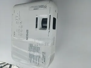 Well Designed Projector for Offices and Classroom Ex UK