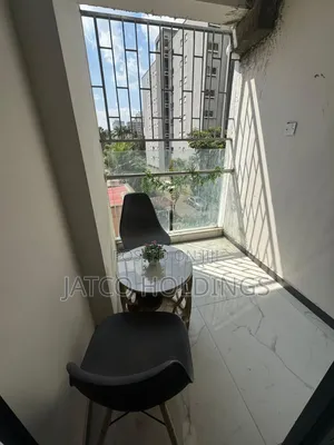Furnished 4bdrm Apartment in Parklands for sale