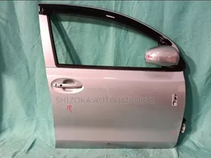 F Door Assy Rh Toyota Passo Kgc30 2012