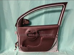 F Door Assy Rh Toyota Passo Kgc30 2012