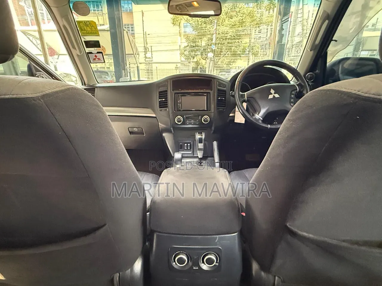 Mitsubishi Pajero 2012 White
