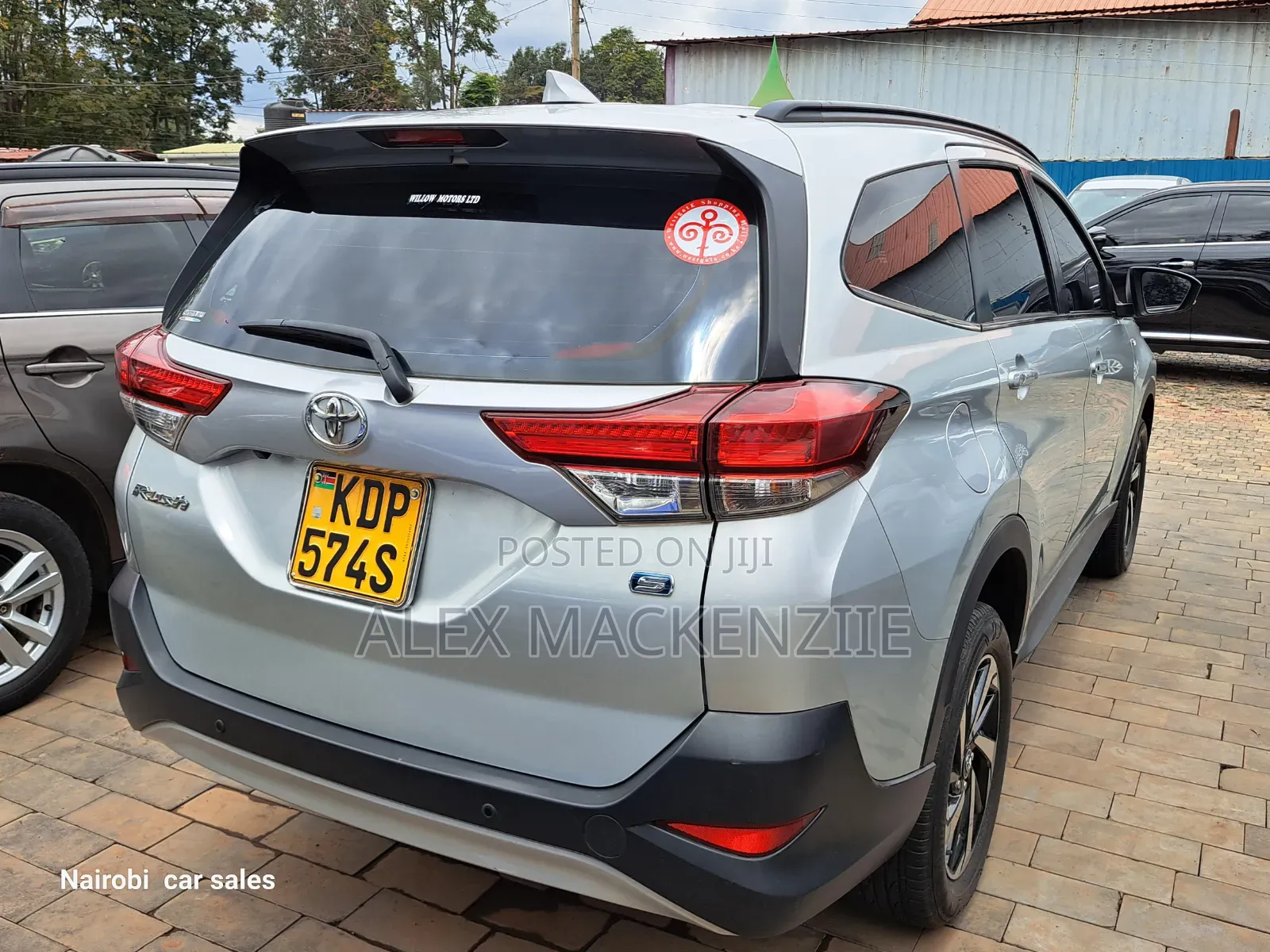 Toyota Rush 2022 Silver