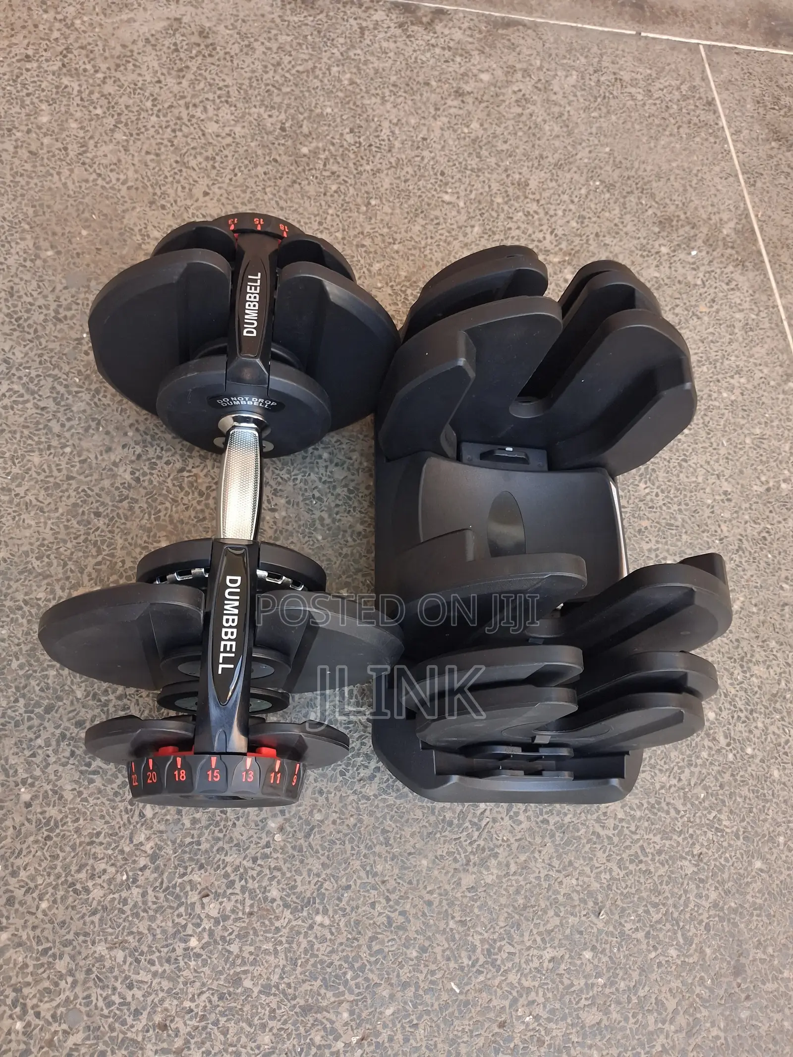 Sectorized Adjustable Dumbells