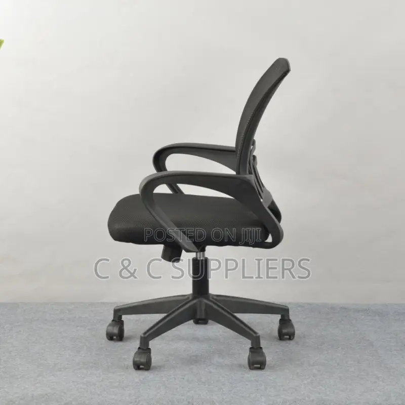 Swivel Mesh Low Back Task Chair.