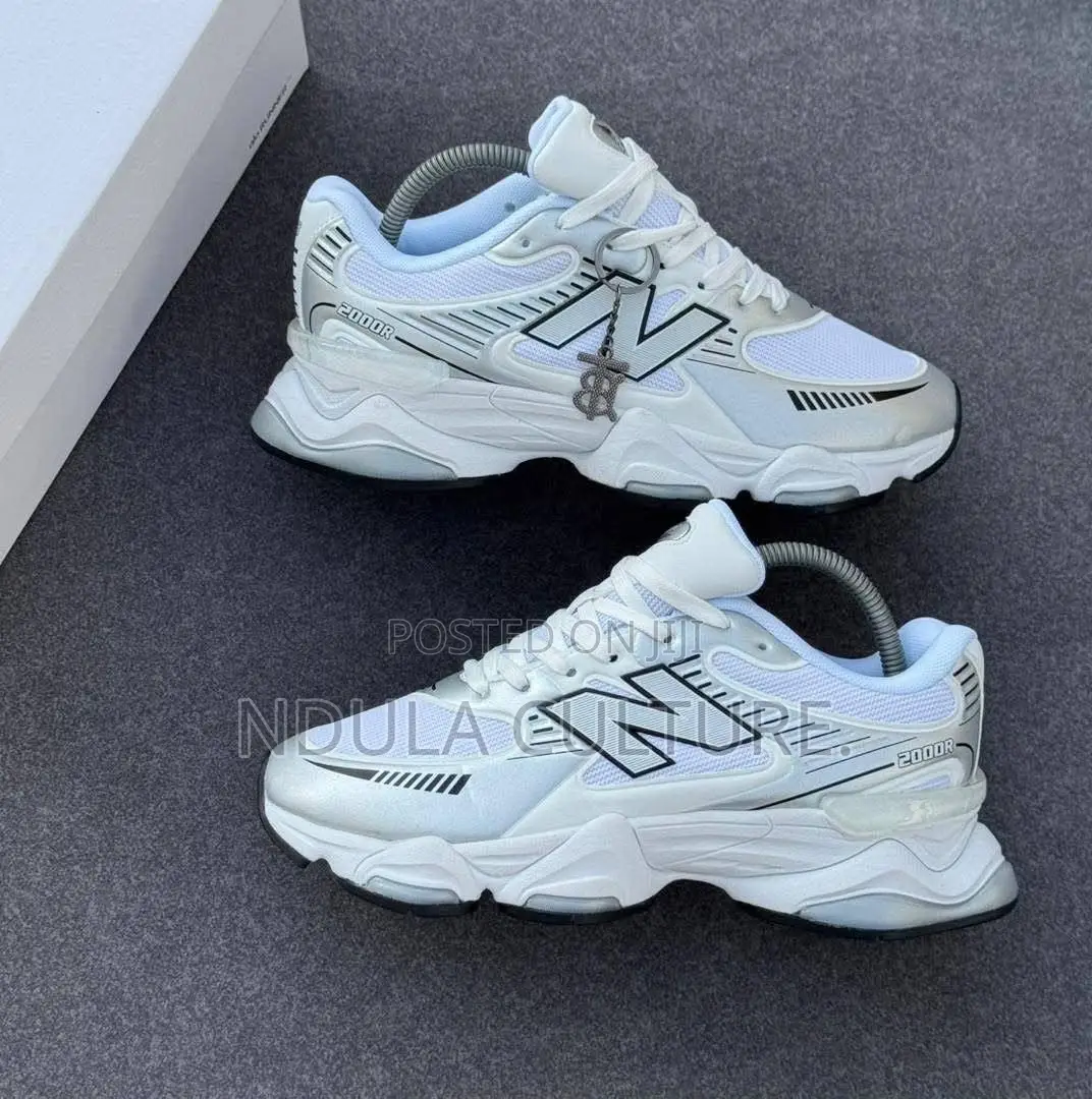 New Balance 2000r