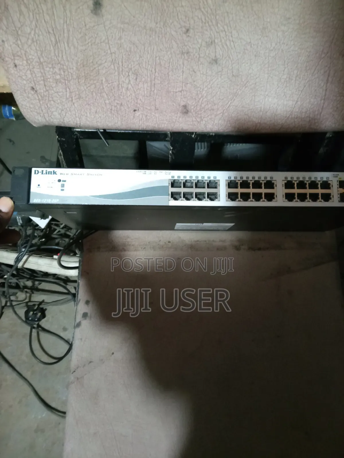 D-Link Web Smart Switch. DES 1210 - 28 Port None POE