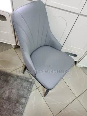 The Vantage Minimalist Dining/Accent Chair