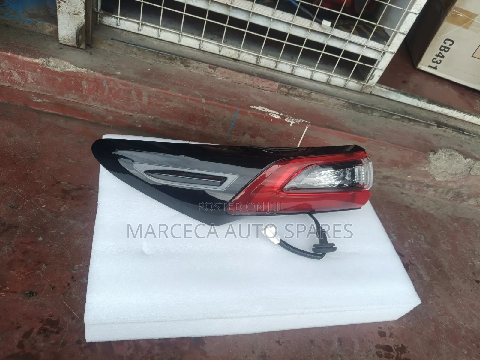 Tailight Harrier Model 2020, Black Shade