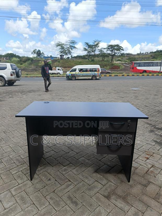 1200mm Desk - thumbnail 4