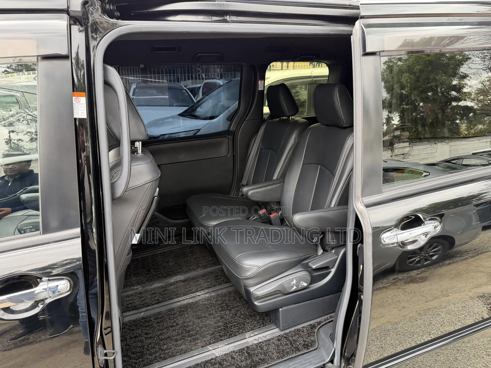 Toyota Voxy ZS Kirameki III 2WD 7-Seater 2020 Matt Black