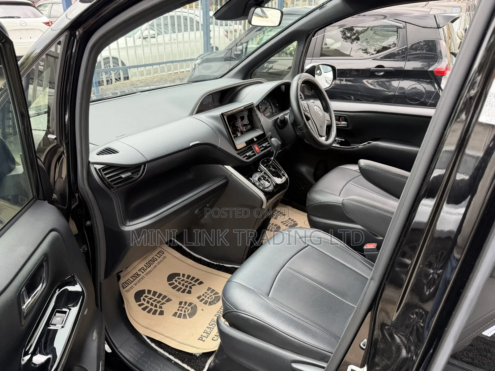 Toyota Voxy ZS Kirameki III 2WD 7-Seater 2020 Matt Black