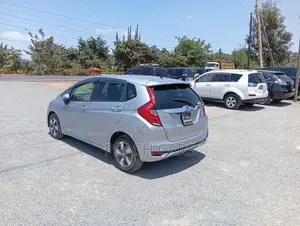Honda Fit 2019 Silver