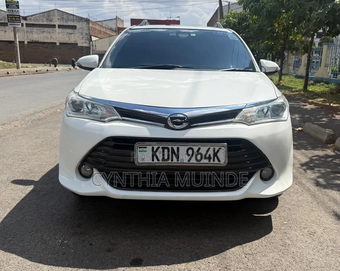 Toyota Corolla Fielder 2016 White